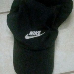 Nike dad hat